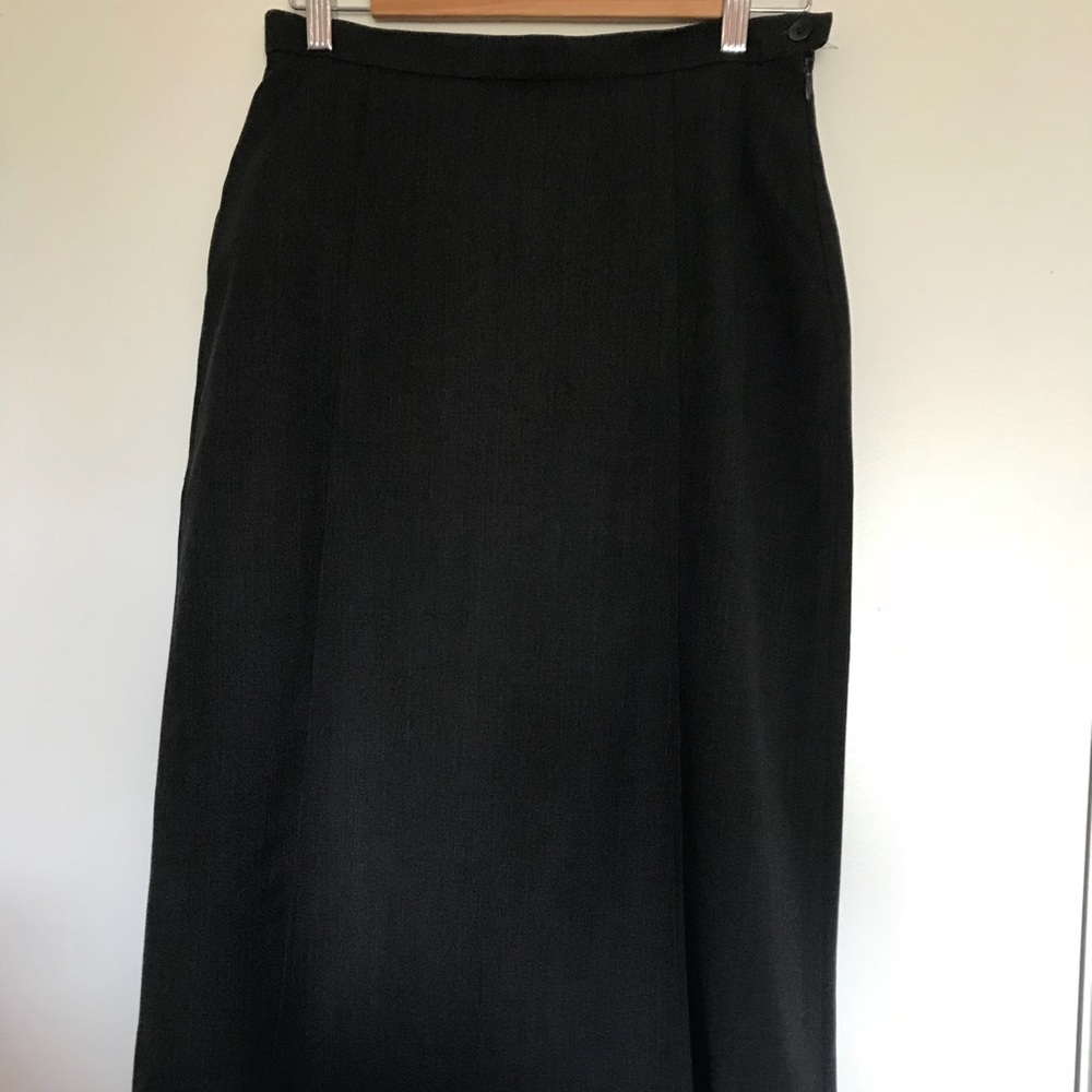 Designer Penny Black 💯Wool LINNED Long Skirt Gray